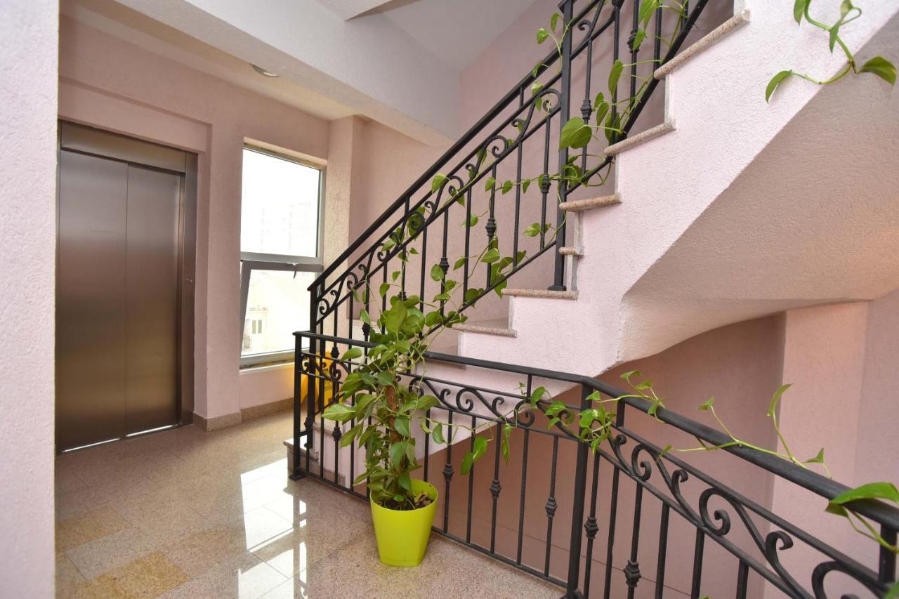 Apartment Golden Lavender Budva Eksteriør billede